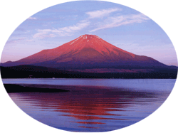山中湖村交流プラザから望む赤富士